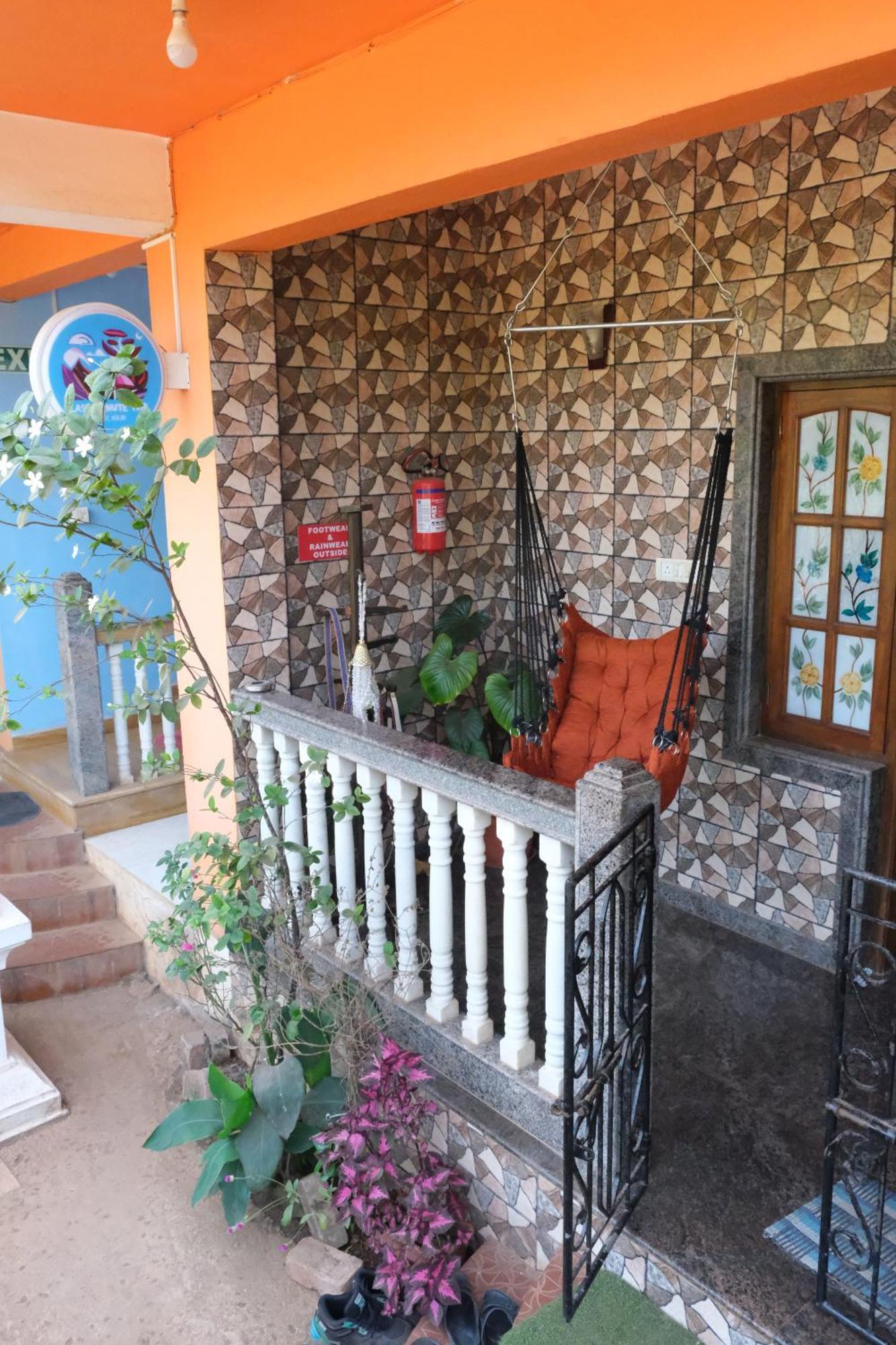 Last Minute Trip Hostel Morjim Ngoại thất bức ảnh