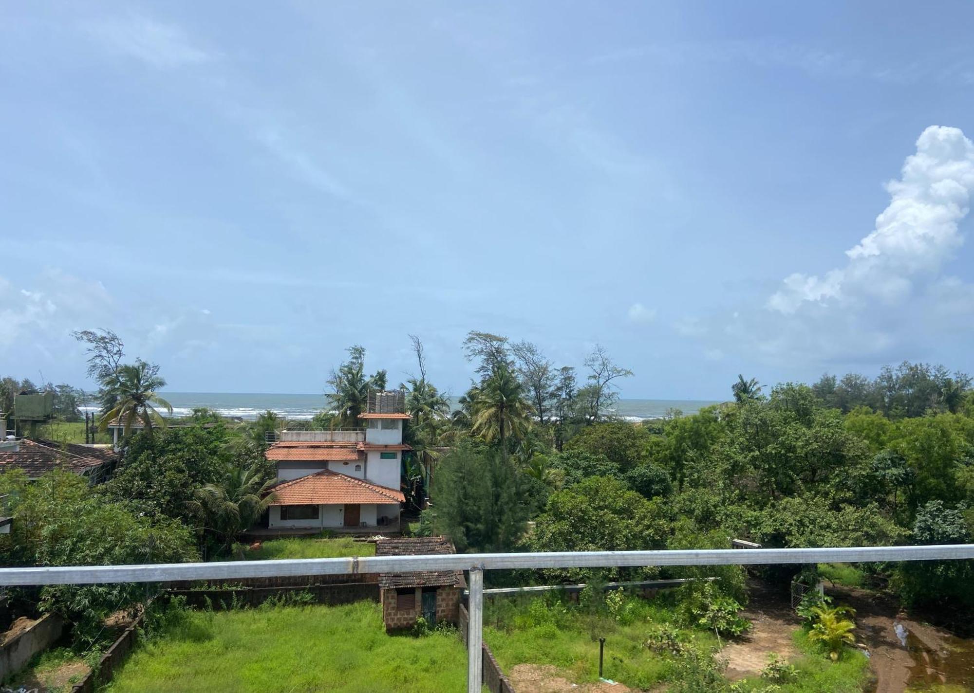 Last Minute Trip Hostel Morjim Ngoại thất bức ảnh