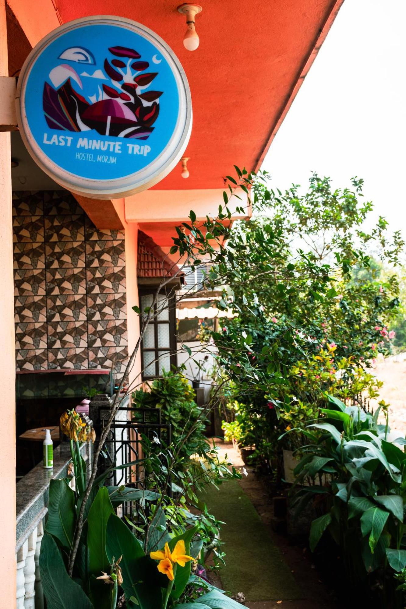 Last Minute Trip Hostel Morjim Ngoại thất bức ảnh